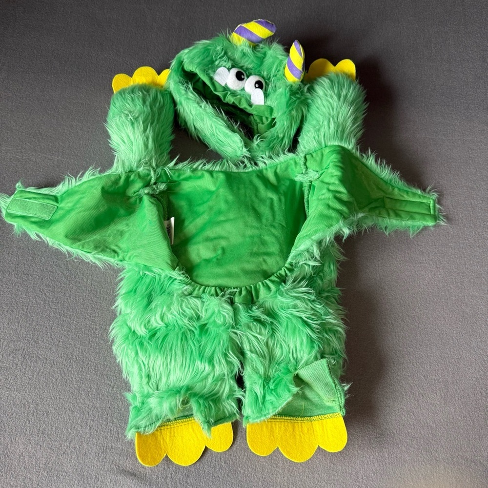 New Green Monster Dog Costume with Horns thrills ands chills collection. - Picture 4 of 9
